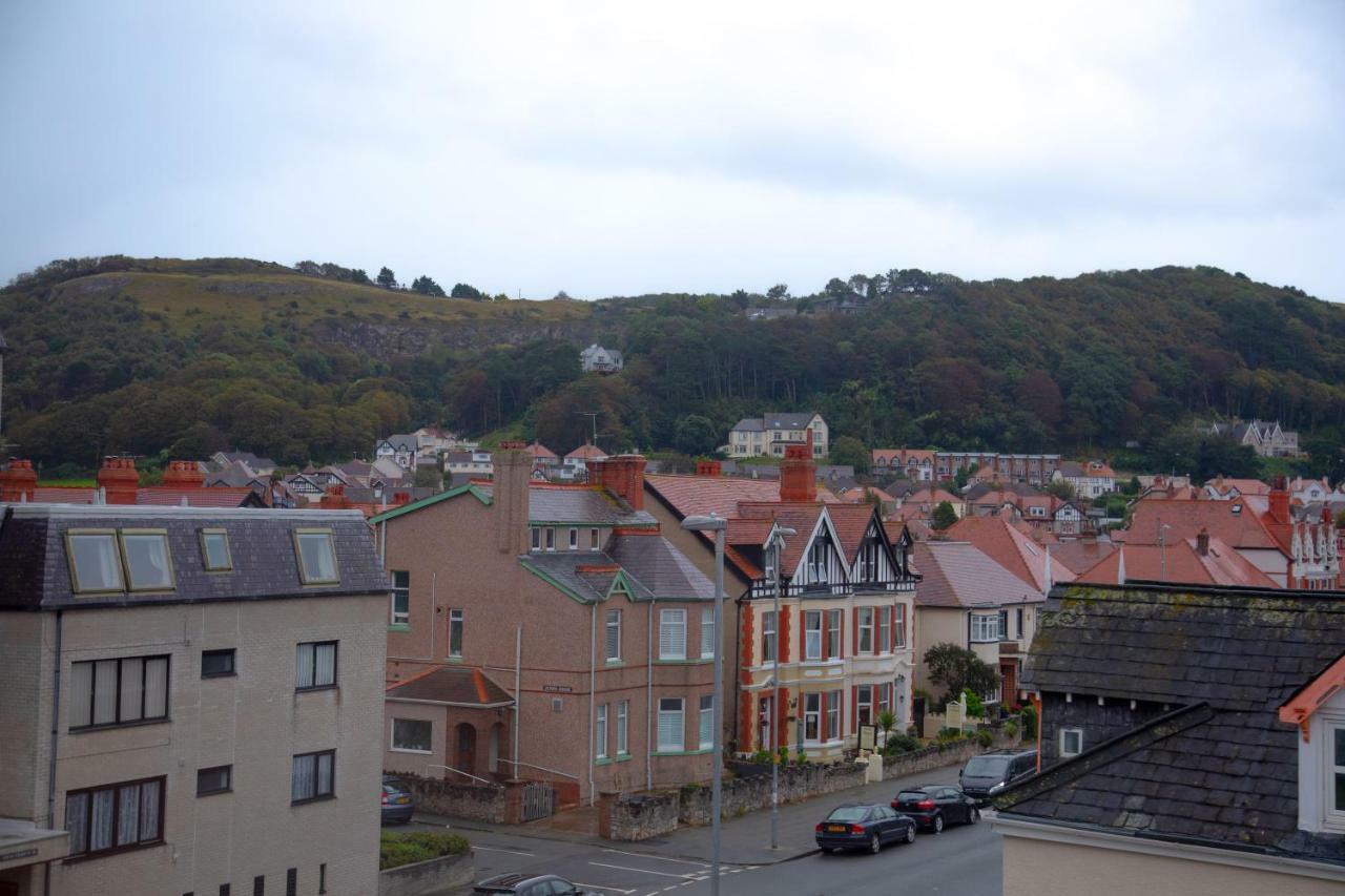 Hotel Carmel House Llandudno Zewnętrze zdjęcie